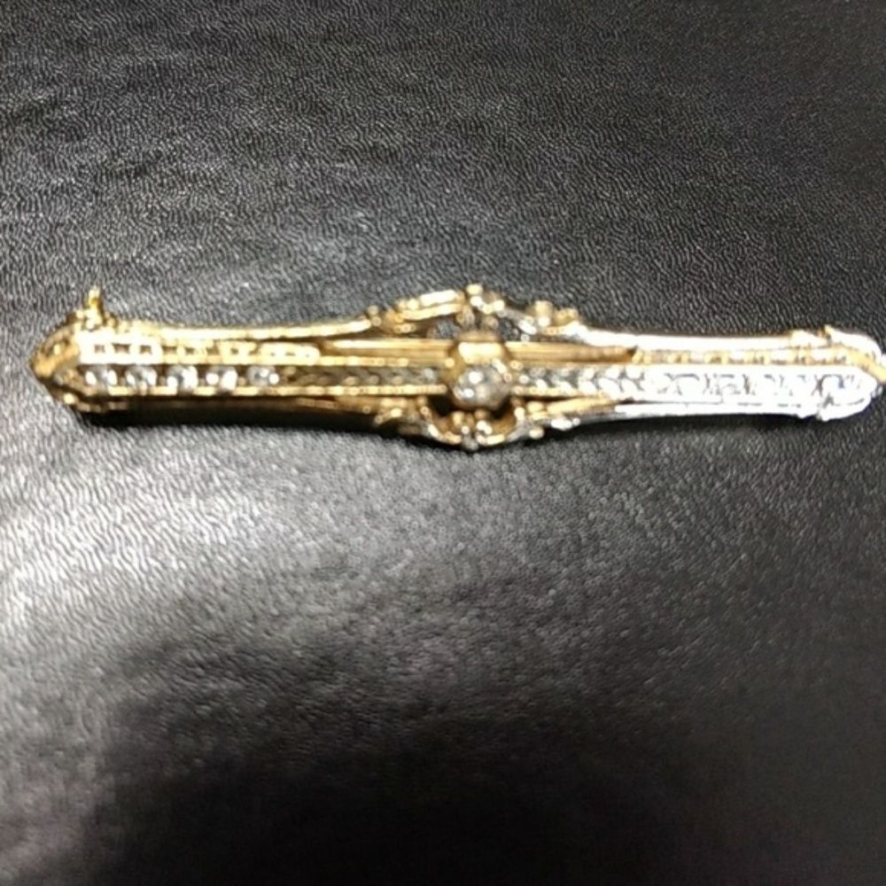 Vintage Edwardian pin with rhinestones brooch